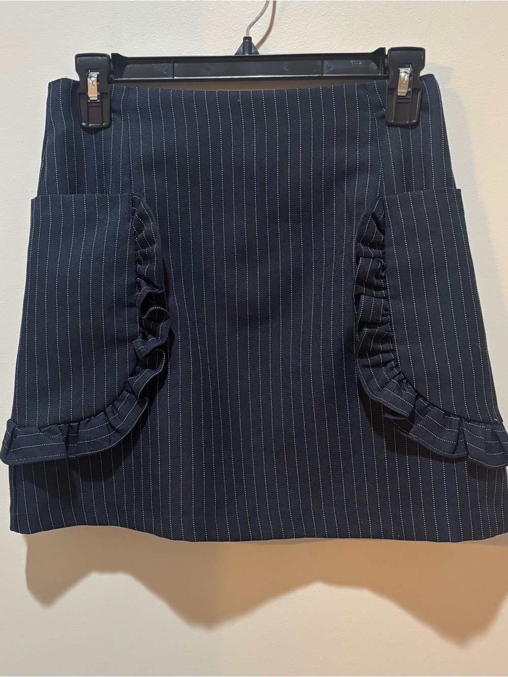 Romeo & Juliet Couture Navy Pinstripe Ruffle Pocket Mini Skirt
